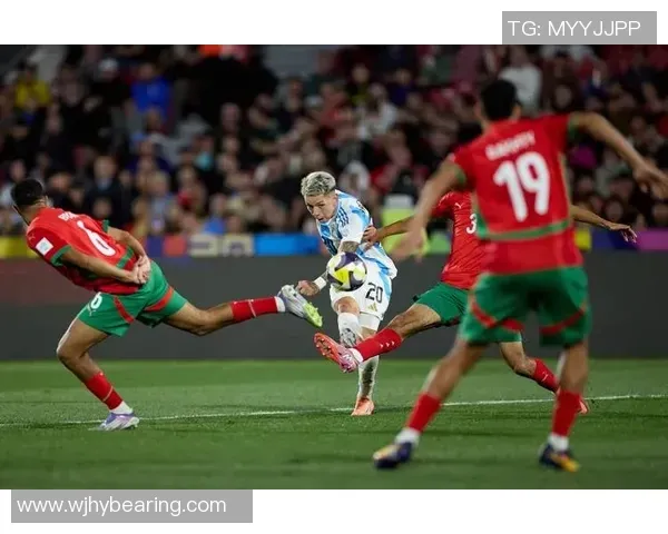 什么是“非对称性博弈”？解析在现实职场中如何利用博彩思维规避风险。（非对称博弈详解：如何在职场以博彩思维降低风险）