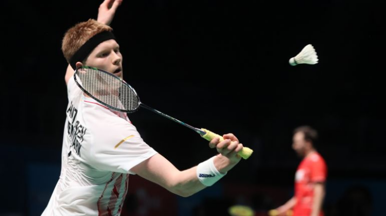 并在进一步 并在进一步